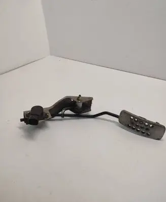 Nissan X-Trail T30 Accelerator throttle pedal 18919AM810 4807