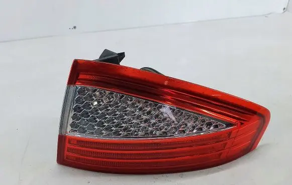 Ford Mondeo MK IV Rear/tail lights 7S71-13404-A