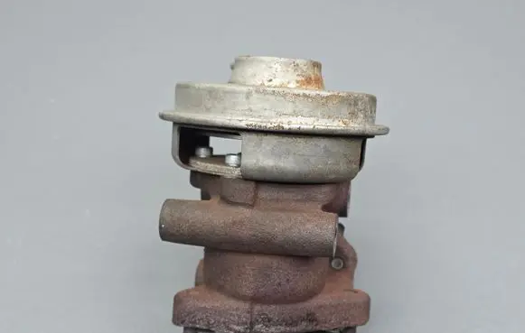 Honda CR-V EGR valve H6LX