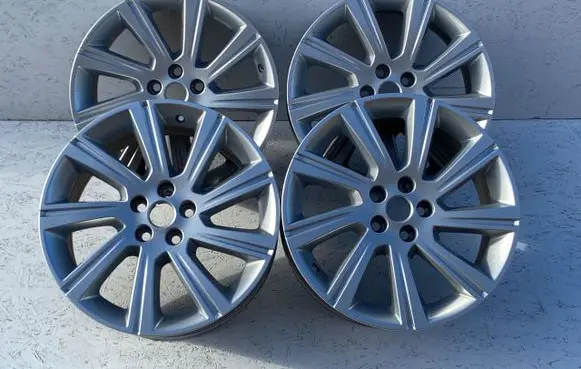 Jaguar E-Pace R18 alloy rim 5X108