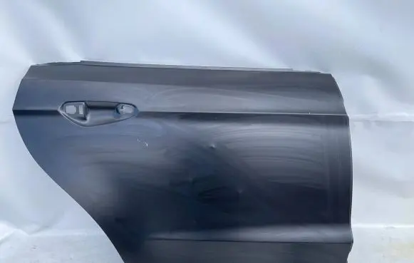 Ford S-MAX Rear door EM2BR24704AE 2689989 EM225824700C