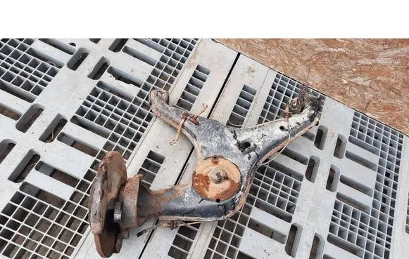 Volkswagen Transporter - Caravelle T4 Rear control arm