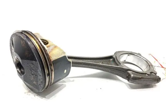 Mazda 6 Piston with connecting rod 089233
