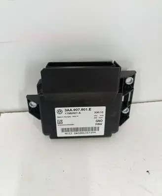 Volkswagen PASSAT B7 Hand brake control module 3AA907801E 17982901A GN00063571M
