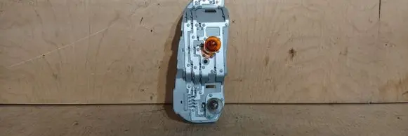 Toyota Corolla Verso AR10 Tail light bulb cover holder