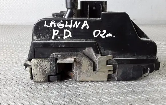 Renault Laguna II Front door lock