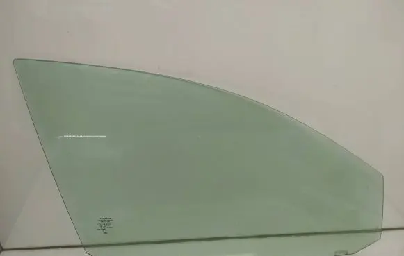 Volvo V70 Front door window glass four-door 43R001106 DOT57M53AS2