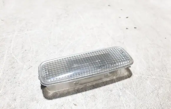 Audi A6 S6 C5 4B Other interior light 8L0947105A