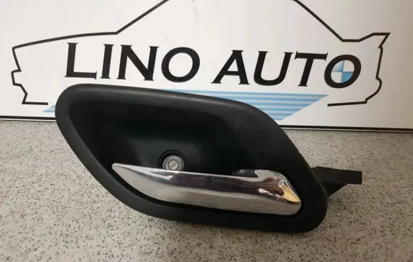 BMW 5 E39 Rear door interior handle 8226050