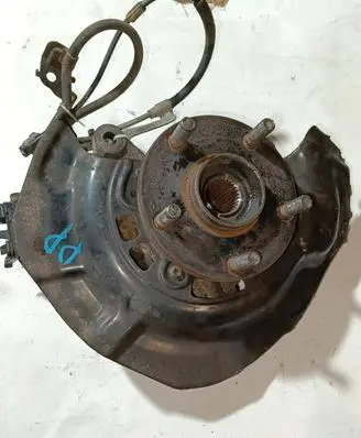 Toyota Avalon XX30 Front wheel hub spindle knuckle 4321158010