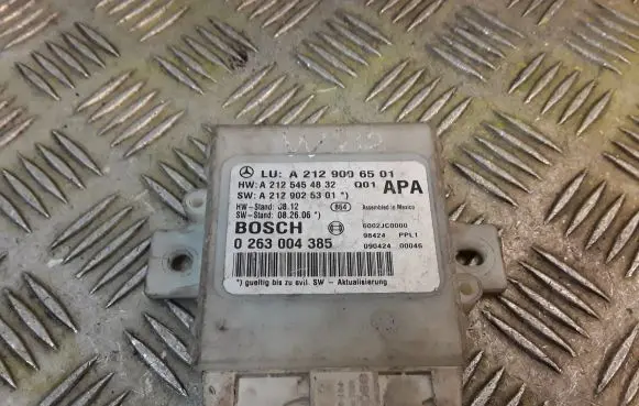 Mercedes-Benz E W212 Parking PDC control unit/module 2129006501 A2129006501