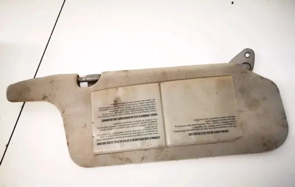 Subaru Legacy Sun visor