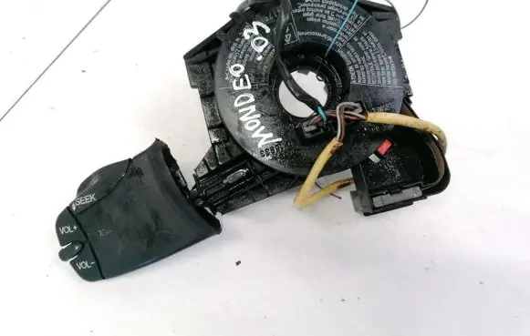 Multifunctional control switch/knob