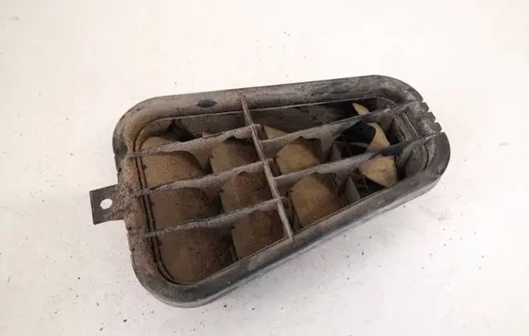 Audi A4 S4 B6 8E 8H Air intake duct part 8e0819181