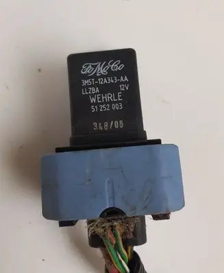 Volvo V50 Glow plug pre-heat relay 3M5T12A343AA 51252003