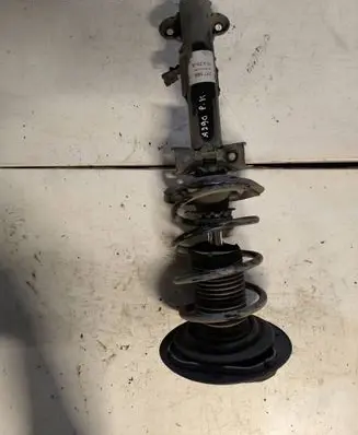 Mercedes-Benz E W212 Front shock absorber with coil spring 824904012985 317560 36K70A