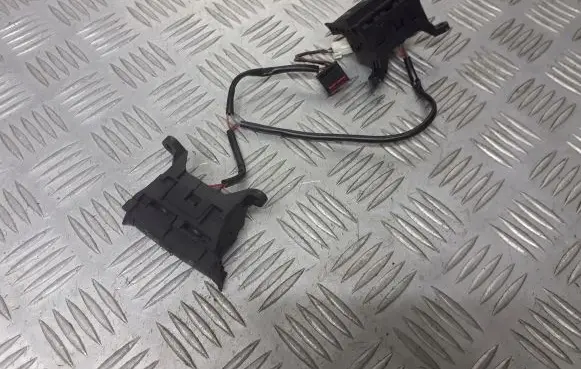 Ford Focus Multifunctional control switch/knob 4M5T-9E740-AA