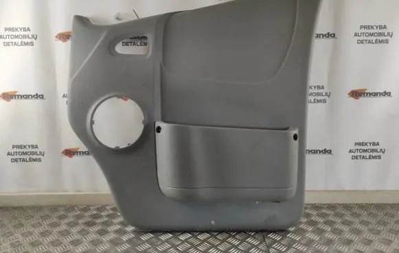 Opel Vivaro Front door card panel trim 91165802