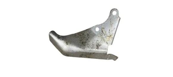 Ford Mustang VI Heat shield in engine bay FL3E6E264