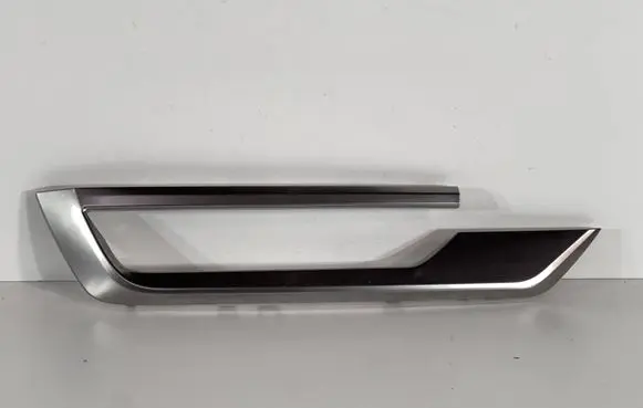 Nissan Qashqai J12 Rear bumper trim bar molding 85072HN20C 85072HN10C