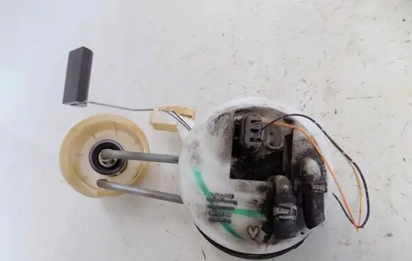 Nissan Micra Fuel level sensor 