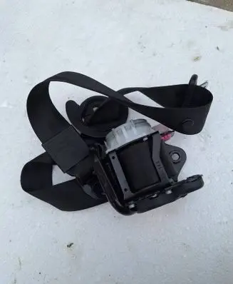 Audi A1 Front seatbelt KR17I6M1CP TK91598037E 8X4857706B
