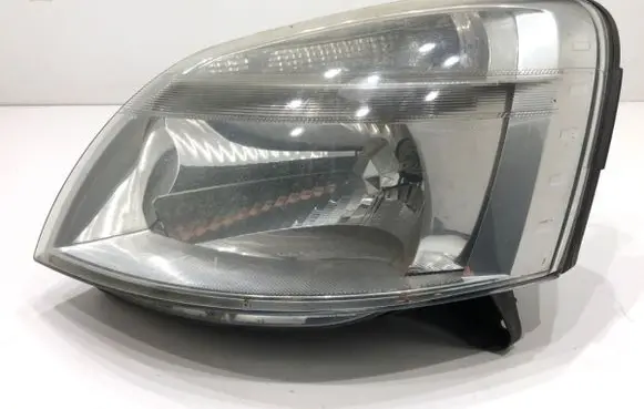 Peugeot Partner Headlight/headlamp