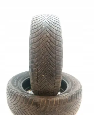 Audi A4 S4 B8 8K R16 winter tire 