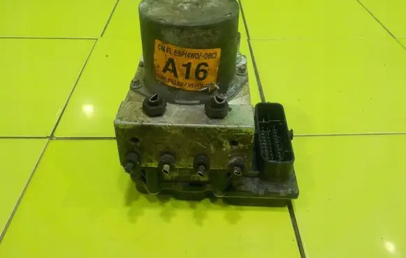 Hyundai Santa Fe ABS Pump 0265230762
