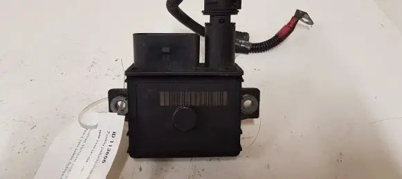 BMW 5 E60 E61 Glow plug pre-heat relay 779800007