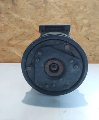 Renault Scenic I Air conditioning (A/C) compressor (pump) 6560630
