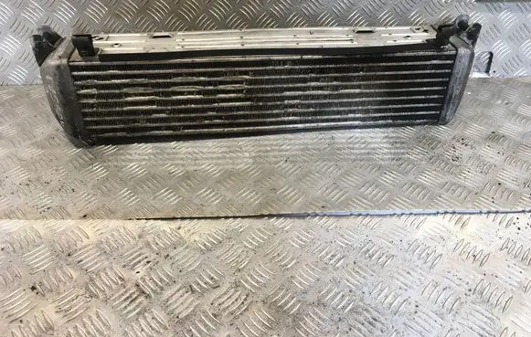 Land Rover Discovery 3 - LR3 Intercooler radiator PML500010 L25951