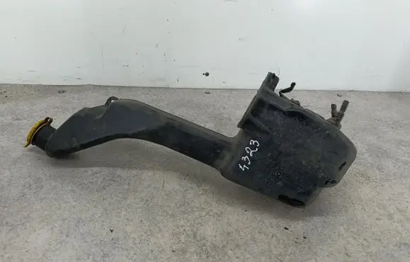 Opel Zafira B Windshield washer fluid reservoir/tank 13145448