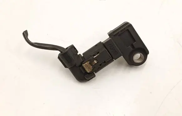 BMW 5 F10 F11 Exhaust gas pressure sensor 7806794