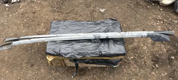 Volvo XC90 Roof bar rail 8663399