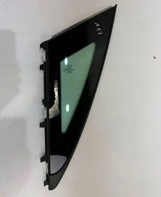 Mercedes-Benz CLA C117 X117 W117 Front triangle window/glass A1176700112