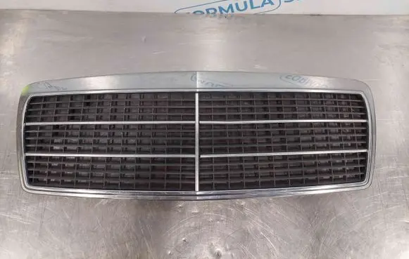 Mercedes-Benz E W210 Front bumper upper radiator grill 2108880623