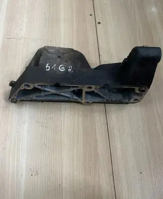 Iveco Daily 6th gen Engine mounting bracket