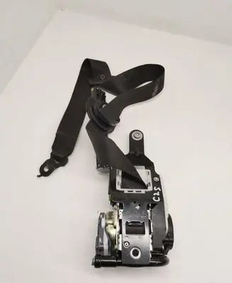 Mercedes-Benz CLS C218 X218 Front seatbelt 620048000