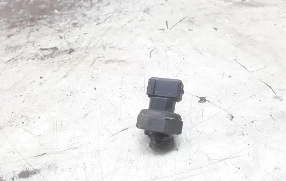 Opel Vectra C Air conditioning (A/C) pressure sensor 
