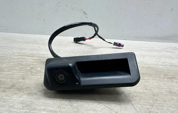 Porsche Cayenne (9Y0 9Y3) Tailgate handle with camera 8W8827566E 9A798055600