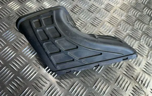 Audi A5 Sportback 8TA Air intake duct part 8R0129739A
