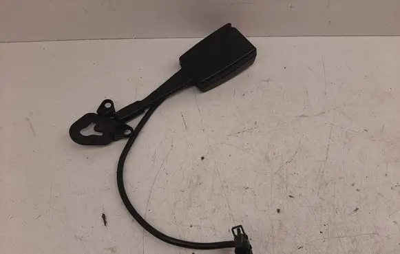 Audi A6 S6 C6 4F Front seatbelt buckle 8E0857755D 28112006