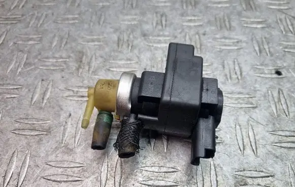 Citroen DS3 Turbo solenoid valve 70177711 V7595372