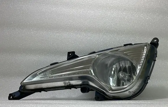 Hyundai i40 Front fog light 922013Z010