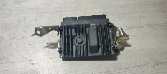 Toyota C-HR I Engine control unit/module 89661F4280