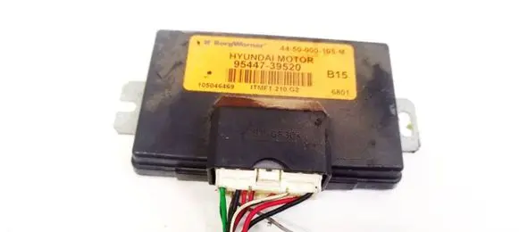 Hyundai Santa Fe Gearbox control unit/module 9544739520 95447-39520