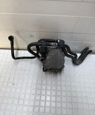 Audi A8 S8 D3 4E Vacuum pump 03G145209