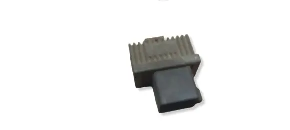 Renault Espace IV Glow plug pre-heat relay 7700115078