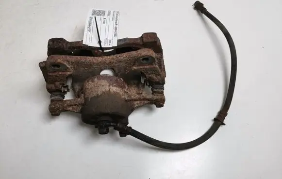 Toyota Corolla Verso AR10 Front brake caliper 47750-05060